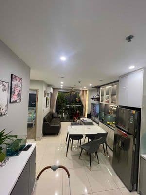 Chính chủ cần bán căn 2PN giá 4 tỷ ở Vinhomes Smart City