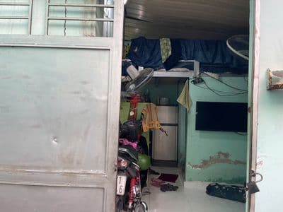 Nhà nở hậu
