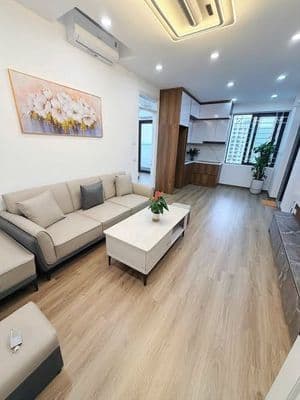 bán căn hộ 2pn mặt đường hồ Vĩnh Hoàng
