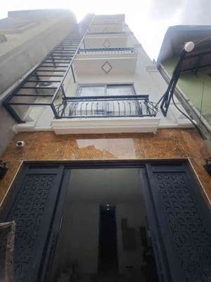 bán nhà 8 tầng Xuân La Tây Hồ gần Hồ Tây