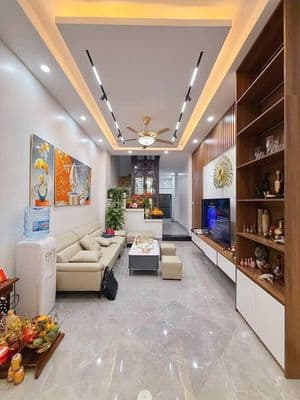 bán nhà 4 tầng ngõ thông ô tô đỗ sát