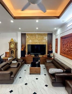 bán nhà 50m2 tại Vĩnh Hưng 9 tỷ