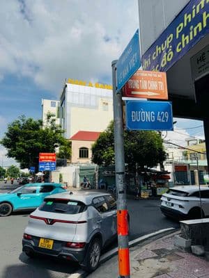 🏡 NHÀ GẦN ĐH GTVT - LÊ VĂN VIỆT - 60 M2 - GIÁ CHỈ 3,8 TỶ