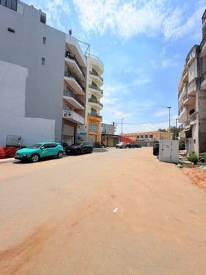 Bán nhà Thăng Long Tân Bình, 6 tầng, hẻm nhựa 10m, 8 phòng, 9 tỷ 9