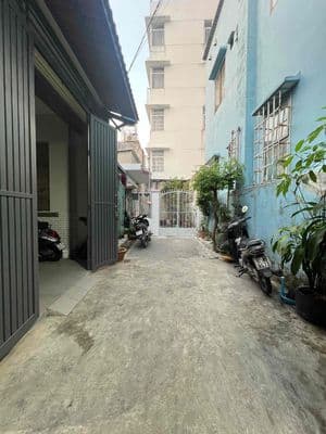 Chính chủ cần bán nhà hẻm Nguyễn Văn Quá cạnh sân banh Cây Sộp 3.6x17