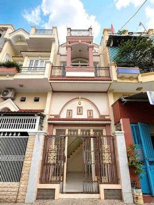 nhà 3 tầng-ngay chợ bình triệu-dd đại học luật-hơn 4 tỷ