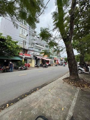 Bán nhà mặt tiền Tôn Thất Thuyết view sông