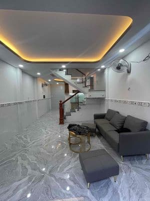 nhà mới ngay chợ Hiệp Thành Quận 12, dt 40m2, shr, bán 3.7 tỷ