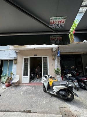 Bán nhà nguyên căn 3 lầu Đồng Đen Tân Bình HXH 7 tỷ