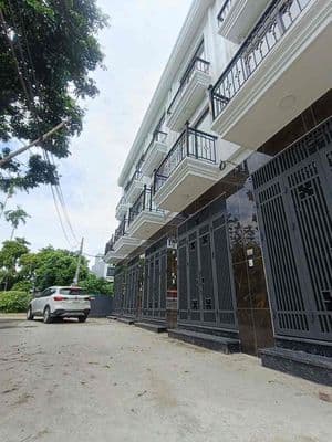 Bán nhà 3 tầng 73m2 gần quốc lộ 6 biên giang hà đông giá 2,8 tỷ