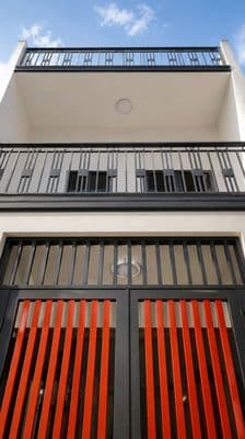 5 tỷ(40m2) 3 tầng mới ở ngay, hẻm thông, TT Tân Bình