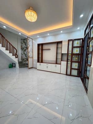 5 tỷ Cầu Tó Đại Thanh đẹp 📐 Nhà rộng ở sướng tiện đi lại ngõ thoáng