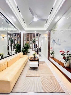bán nhà hòang ngân quan nhân 35mx6 tầng giá 7.7 tỷ