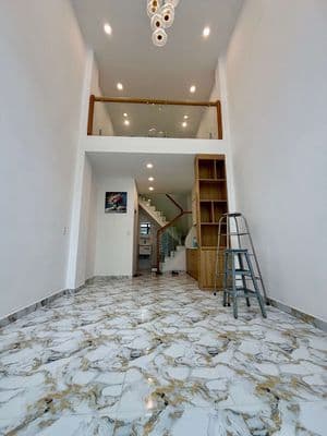 BÁN NHÀ MỚI XÂY SÁT AOEN TÂN PHÚ NHỈNH 3TY