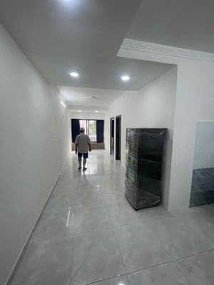 Bán căn hộ Cách Mạng Tháng Tám, 45m2 2PN-1WC khu thang bộ, có Sổ Hồng
