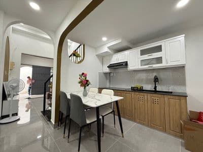 HẺM XE HƠI - 3PN - QUANG TRUNG - NHÀ MỚI - CÁCH HẺM XE TẢI 5M