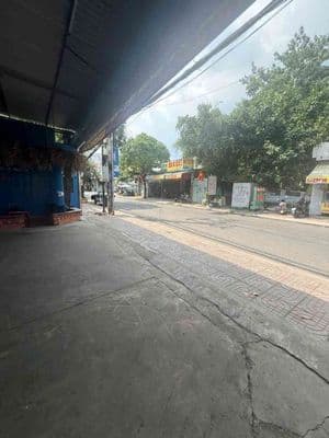 Nhà cấp 4 đang cho thuê rửa xe có dòng tiền 55 triệu /tháng