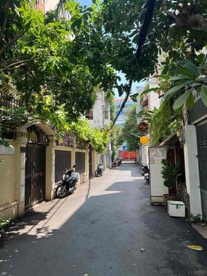 Chỉ: 5 Tỷ 200 - NGUYỄN TRỌNG TUYỂN – PHÚ NHUẬN, LÊ VĂN SỸ – 4 TẦNG – 4