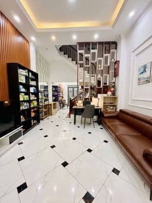bán nhà phú đô 5 tầng giá 8.8 tỷ