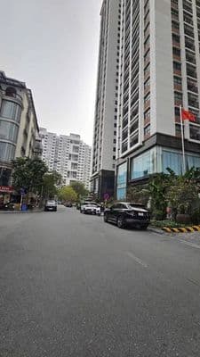 bán chung cư Kim Văn Kim Lũ mặt phố