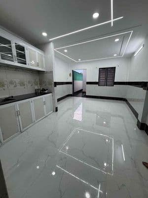 cần bán nhà SHR 46m2 - 1 lầu giá hơn 2tỷ hẻm lê văn khương quận 12