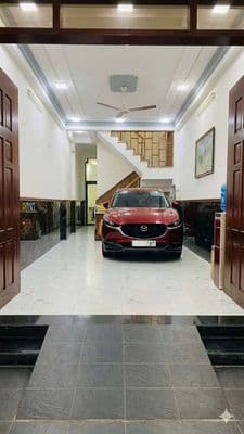 BÁN NHÀ ĐƯỜNG BNH THƠI ,HXH(4 X 16M X 3TẦNG )GIÁ : NHỈNH 5 TỈ TL