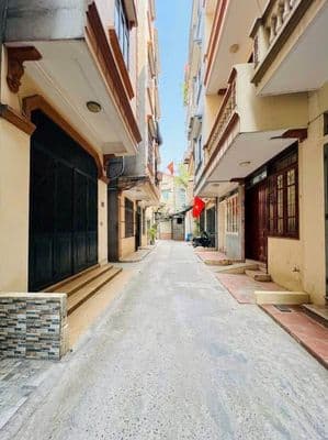bán nhà 5 tầng Chùa Bộc gần HV Ngân Hàng