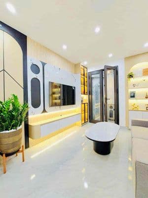 Tập thể Quỳnh mai-HBT, SD:70m2 gồm 3ngủ 2 VS Ở luôn 2,95tỷ(TL)
