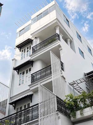 Tân Bình toà nhà 6 tầng 7pn,7wc DT 5,6x20m giá 19,6 tỷ
