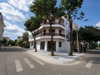 🏡 MẶT PHỐ LÔ GÓC – ĐỐI DIỆN AEON MALL TÊN LỬA – THANG MÁY CAO CẤP