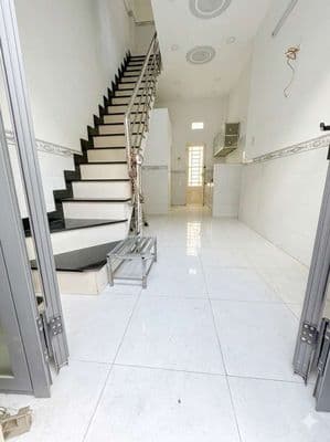 NHÀ 2 TẦNG BÌNH TIÊN - GIÁ CHỈ 2,45 TỶ - SÁT QUẬN 5 - sổ Hồng Riêng