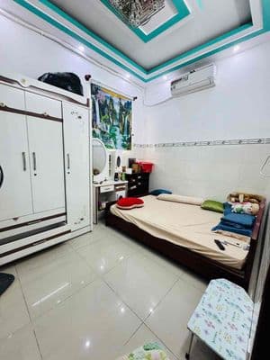 Nhà đẹp 2 tầng hẻm xe hơi Nguyễn cửu Phú Bình Chánh DT 4x18m 5,1 tỷ