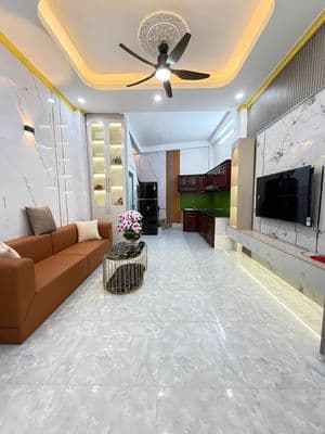 90 M RA MĂT TIỀN , 39M2 , NGANG 4M NH 4,26M LÊ VĂN THỌ 2 TẦNG 2PN