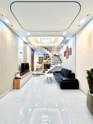 Nhà đẹp Phú Nhuận 42m² gần Bệnh viện Hoàn Mỹ