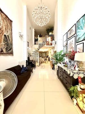 Nhà 5 tầng Đinh Tiên Hoàng - HXH sát Cầu Bông giáp Q1