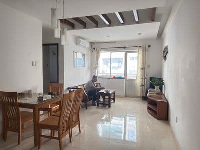 Cần bán căn hộ Vạn Đô, 2PN, nhà đẹp, giá cả phù hợp mua đầu tư