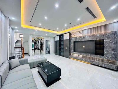 Nhà Lạc Long Quân, Ô tô 30m, Thang Máy, Ngõ Thông, Full Đồ, 2 Thoáng,