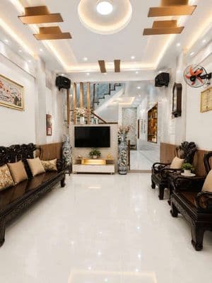 VỐN ÍT LỢI NHIỀU HIẾM-VỀ Q.2 BÁN NHÀ 5×22-4LẦU-HXH NGUYỄN VĂN QUÁ Q.12