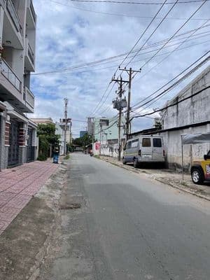 NGAY TỈNH LỘ 10 NHÀ MỚI 100% NGANG 4.5M DÀI 12M.GIÁ CHỈ HƠN 7 TỎI.