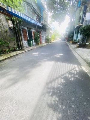 NHÀ ĐẸP HẺM XE HƠI LÊ TRONG TẤN