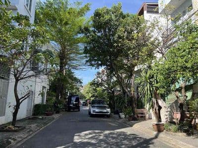 Hẻm 6m Dương Quảng Hàm- Ngay ST Emart. 64m2-4PN