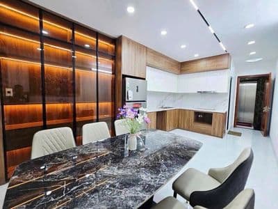 NHÀ CẦU GIẤY -VỊ TRÍ VÀNG THUẬN TIỆN -CON CÁI HỌC HÀNH TIỆN LỢI-12 TỶ