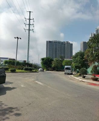 HƠN 5🧄 NHÀ 2 TẦNG HẺM THÔNG KDC ECO GREEN, KCX TÂN THUẬN VÀO Ở NGAY