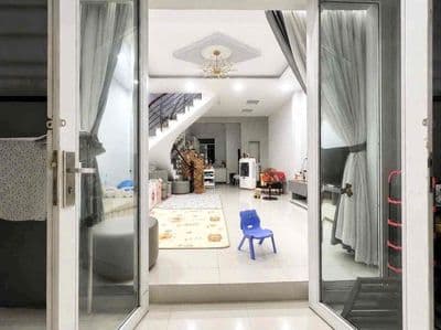 BÁN NHÀ ĐẸP 2 TẦNG QUẬN 4 - KO QUY HOẠCH - HOÀN CÔNG ĐỦ NHỈNH 5 TỶ TLC