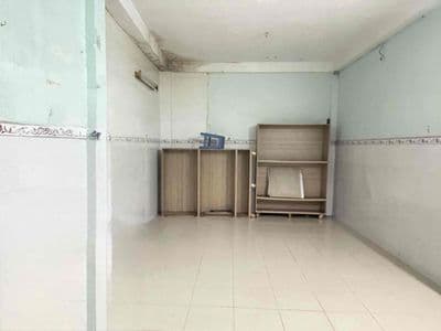 NHÀ HIẾM QUẬN 10 NGANG HƠN 7M CHỈ 40M SÁT MẶT TIỀN GIÁP QUẬN 1, Q