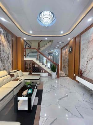 MẶT TIỀN HẺM KINH DOANH 10M – CHỈ 50M RA LÊ THỊ HÀ – THÔNG TÔ KÝ