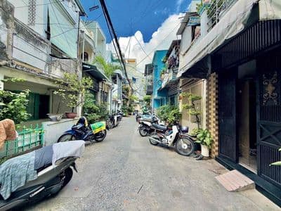🔥 NHÀ BÙI HỮU NGHĨA - SÁT QUẬN 1 - HẺM OTO 6m 30m2 3TẦNG SD gần 80m2