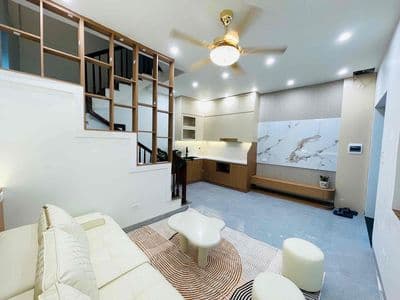 bán Nhà 5 tầng ở 193 Cầu Cốc chỉ hơn 6 tỷ