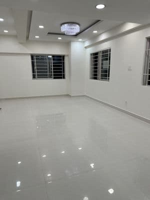 Bán căn 3pn 3wc PHÚ MỸ THUẬN, tầng trệt (duplex). Giá bán: 4.9 tỷ
