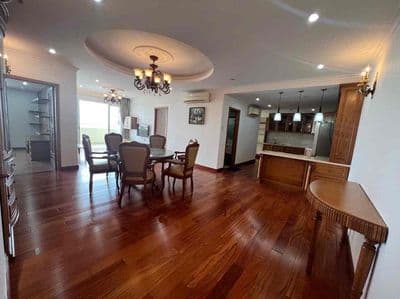 Bán căn hộ cao cấp Palaza Hùng Vương Dt 126m2 3pn tầng cao . Giá 11 tỷ